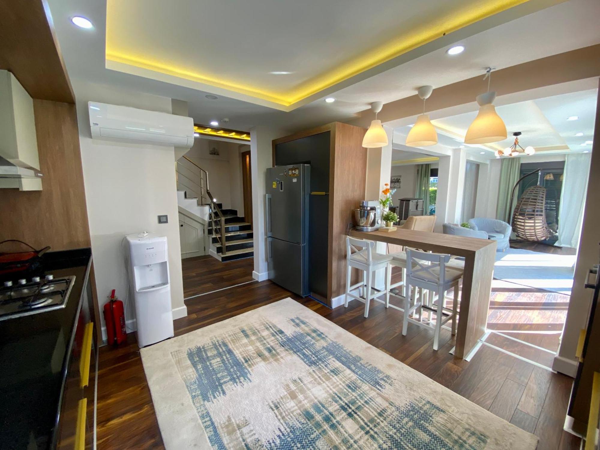 Villa Annabèll1 Havuzlu Jakuzili Triplex Lux villa Belek Extérieur photo