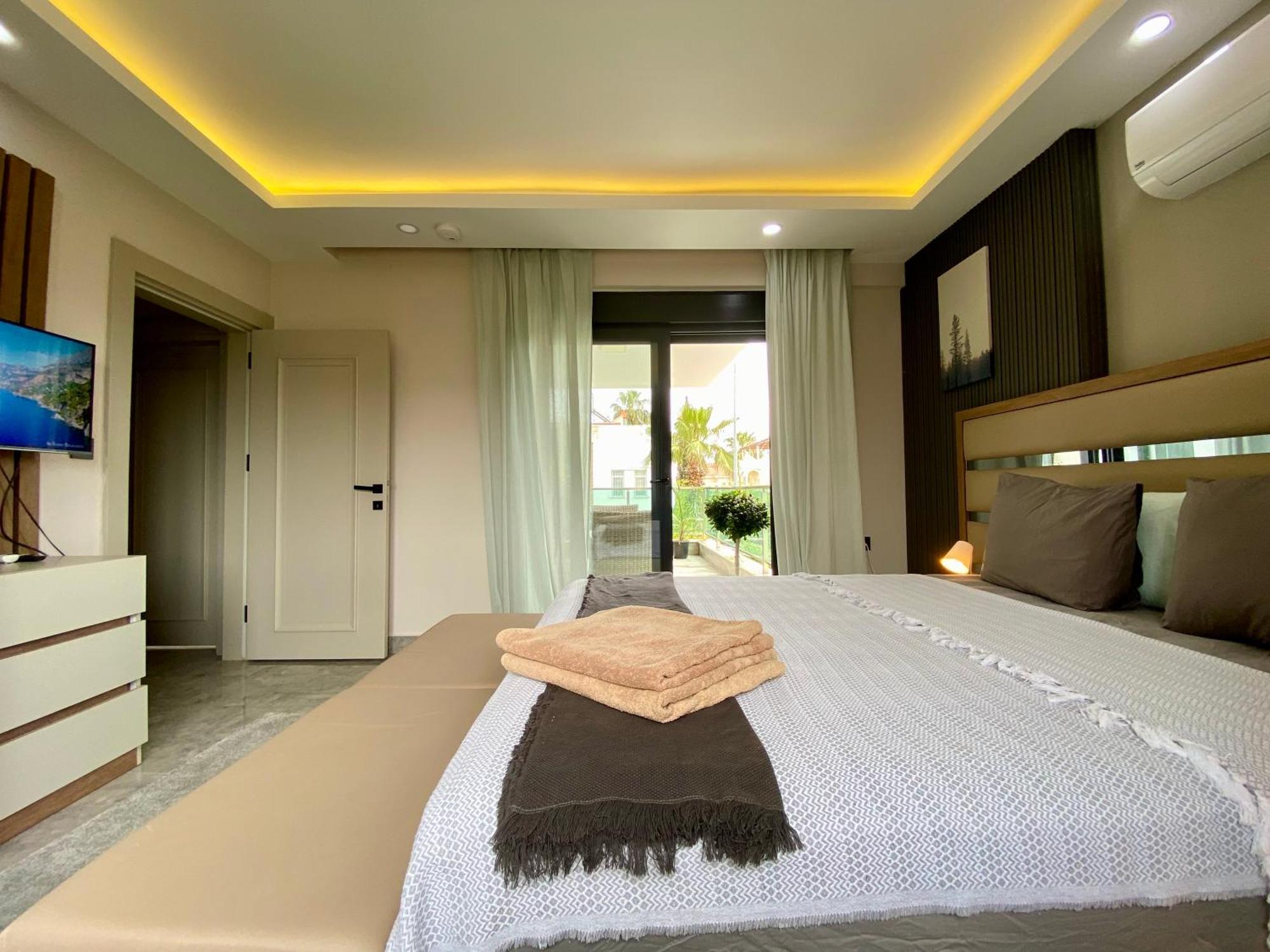 Villa Annabèll1 Havuzlu Jakuzili Triplex Lux villa Belek Extérieur photo