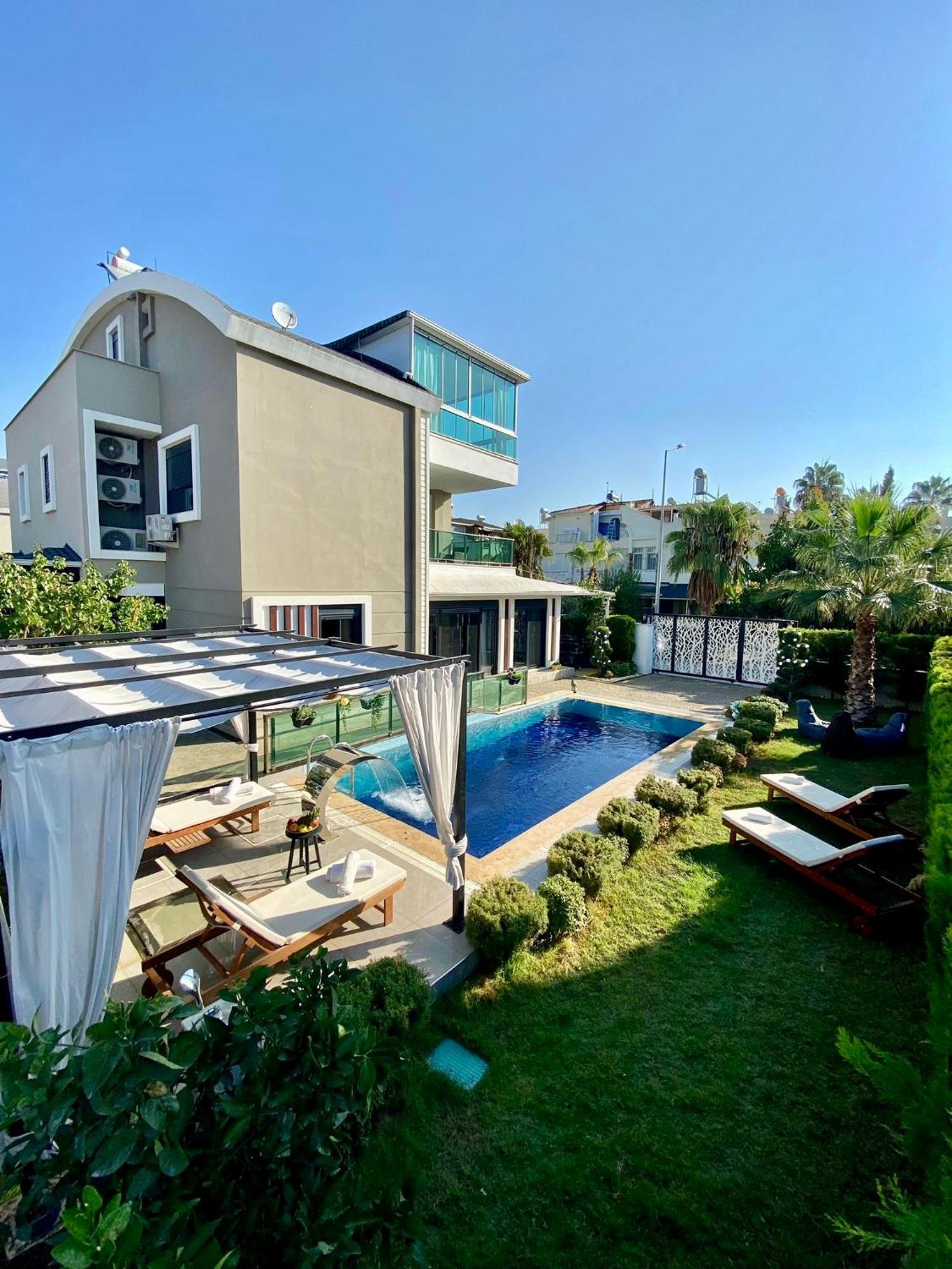 Villa Annabèll1 Havuzlu Jakuzili Triplex Lux villa Belek Extérieur photo